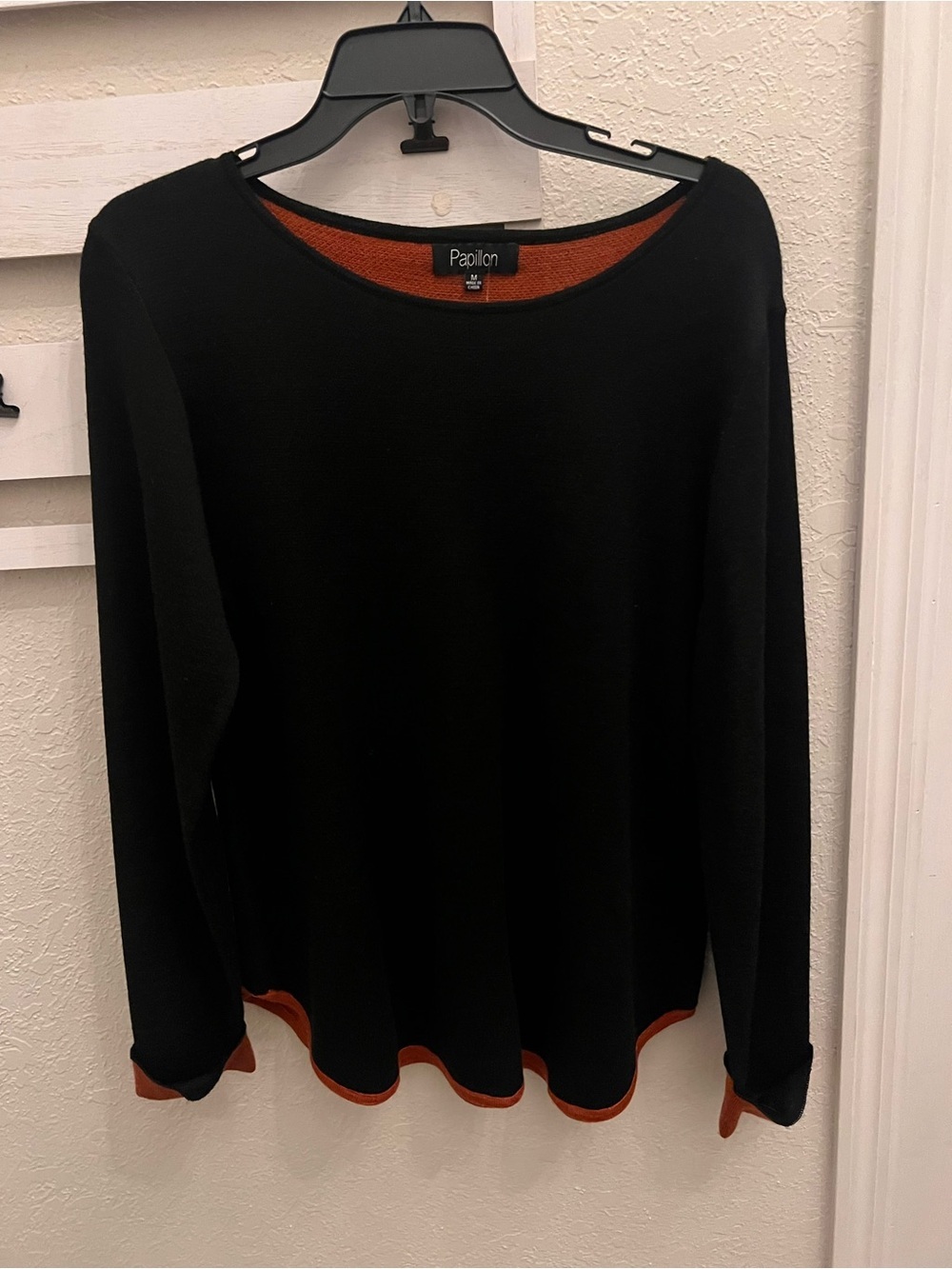 Papillon Black & Rust Heathered Wool Blend Sweater Medium NWT Contrast Trim